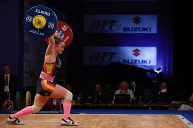 Atenery Hern¨¢ndez, triple medallista en 53 kilos