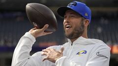 En su primer a&ntilde;o con los Rams, Matthew Stafford estableci&oacute; los r&eacute;cords de la franquicia de pases completos (404), yardas por pase (4,886) y TDs (41).