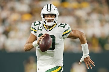Jordan Love, de los Green Bay Packers, gana un poco más que los anteriores quarterbacks al tener un salario de 55 millones de dólares.