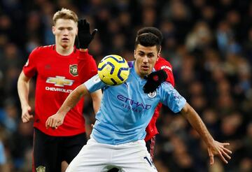 Rodri llegó al Manchester City en el verano de 2019. El jugador madrileño pagó su cláusula de rescisión de 70 millones de euros en LaLiga y firmó por el equipo citizen hasta junio de 2024. Tiene un valor de mercado de 70 millones de euros. Internacional con España desde 2018 y habitual de las convocatorias de Luis Enrique.