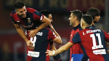 Gio Simeone mete un doblete para aplastar a la Juventus