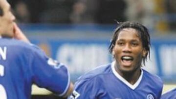 <b>LOS PODERES DE ABRAMOVICH. </b>El holandés Robben y el liberiano Drogba marcaron y dieron espectáculo.