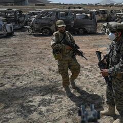 How is the White House going to bring back the remaining Americans in Afghanistan?