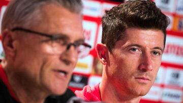 Lewandowski, en la rueda de prensa de Polonia.