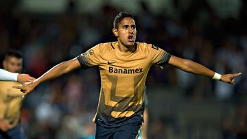 David Izazola festeja su gol con Pumas en Copa MX.