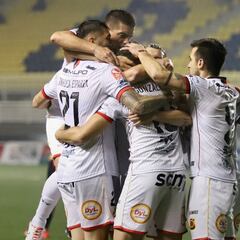 Un grande venció en la agonía y la tabla cambió mucho en la Primera B