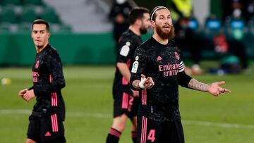 Pese a que el Real Madrid se vio arriba en el marcador ante el Elche durante el primer tiempo, un penal y la mejoría del equipo local, los orilló al empate.
