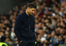 El futuro de Xabi pende de un hilo