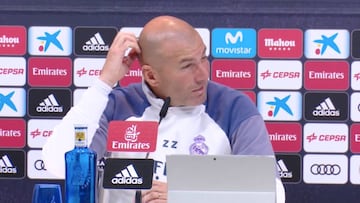 La cara de Zidane con lo que le pasa a Coentrao: ¡habla del recto!