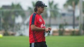 Rubén Omar Romano, nuevo estratega de los Xolos para el torneo Apertura.