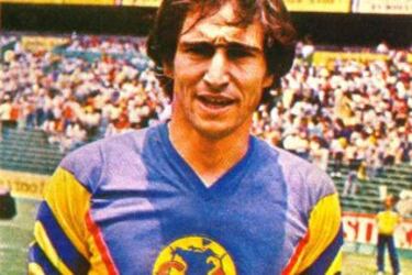 Fue un jugador importantísimo, tanto por sus características futbolísticas, como por su liderazgo. 