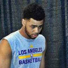 Lakers: ¿traspasar a Russell por Top-5?; Spurs quieren subir