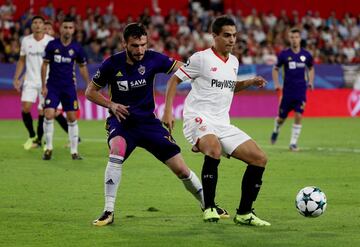 Ben Yedder y Aleksandar Rajcevic   