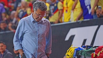 Juan Carlos Osorio head coach of Tijuana during the 13th round match between Tijuana and America as part of the Liga BBVA MX, Torneo Apertura 2024 at Caliente Stadium on October 23, 2024 in Tijuana, Baja California, Mexico.
