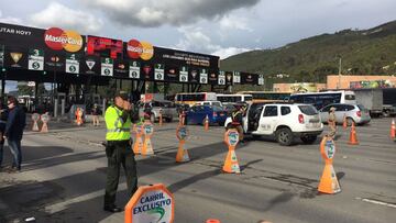 BOGOTÁ. 14 de octubre de 2016. La Superintendencia de Puertos y Transporte, Bavaria y Argos se unieron para sensibilizar a los conductores durante el puente festivo. (Colprensa-Cortesía)