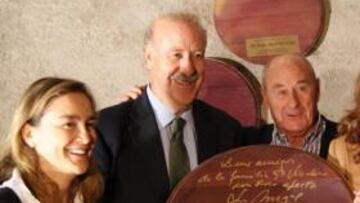 <b>GRAN RESERVA. </b>Del Bosque en su visita a las Bodegas Valduero.