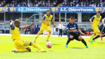 Gary Medel fue crucial en el triunfo del Inter sobre Chievo.