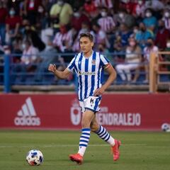 Xabi Alonso cuenta con Petxarroman, con una oferta del Athletic