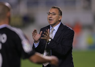 Borja, contra el muro de los ex