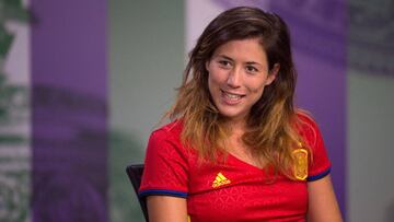 Garbiñe, con la camiseta de la Selección.
