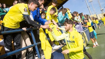 04/01/24 VILLARREAL ENTRENAMIENTO PUERTAS ABIERTAS SEGUIDORES
Altimira