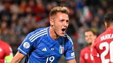 ATTARD, MALTA - MARCH 26: Mateo Retegui of Italy celebrates after scoring the team's first goal during the UEFA EURO 2024 qualifying round group C match between Malta and Italy at Ta' Qali Stadium on March 26, 2023 in Attard, Malta. (Photo by Tullio Puglia - UEFA/UEFA via Getty Images)