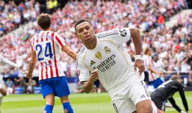 Kylian Mbappé celebra el 1-1 para el Real Madrid. 