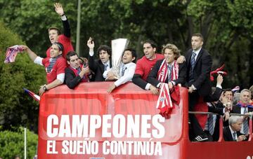 Los jugadores del Atlético celebran el título de la Europa League del 2010.