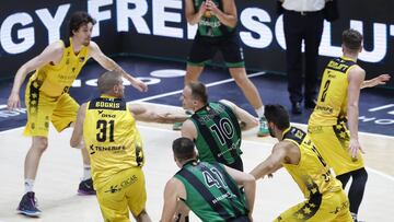 Resumen y resultado del Canarias-Joventut, ACB (82-80)