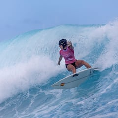 España doma la ola asesina: Erostarbe, diploma en Tahití