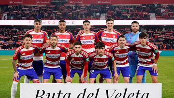 Once del Granada ante el Burgos.