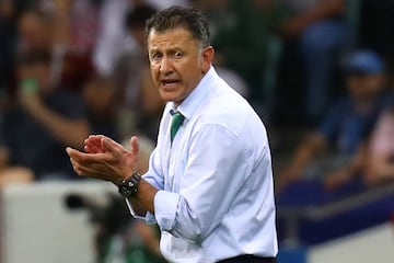 Juan Carlos Osorio durante la derrota de México ante Alemania.