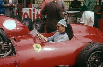 El francés comenzó a pilotar coches en 1938, pero no fue hasta el 1950 cuando desembarcó definitivamente en la Fórmula 1. Pese a que no fue su primer certamen, sí fue en el Gran Circo donde decidió colgar el casco después de 15 temporadas. Brilló especialmente de manera consecutiva entre 1954 y 1955. En ambas ocasiones terminó el curso en la cuarta posición y además, en el ’54, ganó las 24 Horas de Le Mans que disputó de manera simultánea. Conquistó Mónaco tan solo un año después y rememoró la hazaña en 1958, siendo estas sus dos únicas victorias mundialistas. Durante su aventura, pilotó para  Gordini, Rosier, Ferrari, Vanwall, Bugatti, Rob Walkwer, Centro Sud, BRM, Aston MArtin, Serenissima y Rg Parnell.