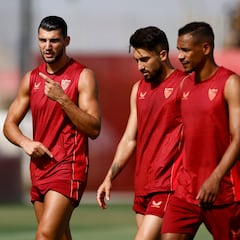 1 gol de tres arietes en el Sevilla para una inversión de 40 millones