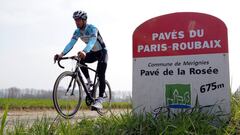 Tom Boonen durante un entrenamiento para la Paris-Roubaix 2012.