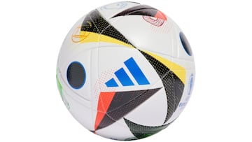 Balón de la Eurocopa 2024 Adidas Fussballliebe Pro en Décimas