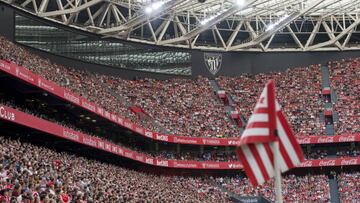 Afición del Athletic ante el Valencia