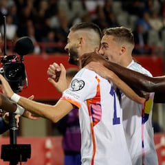 Lukebakio guía a Bélgica a la Eurocopa