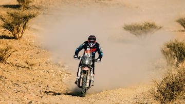 Alexandre Yon, del Enduro Normandie, en acción durante la etapa prólogo del Rally Dakar 2025.