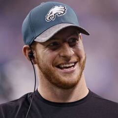 Carson Wentz da el salto y será el titular de los Eagles