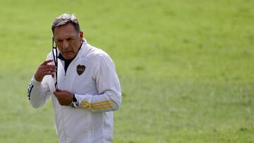 Russo analiza algunos cambios contra el Barcelona en Ecuador