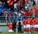 El Benfica reacciona ante el Estoril y asienta su liderato