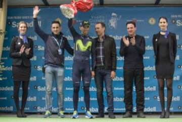 En el podio tras proclamarse vencedor de la 37ª edición de la Vuelta ciclista a Murcia 2017. En su quinto triunfo en esta carrera.