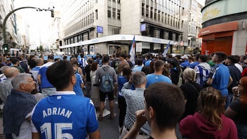 Deportivo de La Coru?a. manifestaci¨®n aficion depor contra abanca