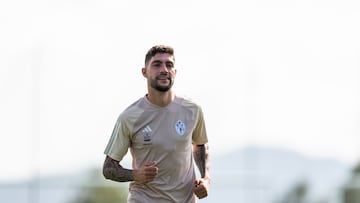 El central Unai Núñez, durante un entrenamiento de pretemporada del Celta.