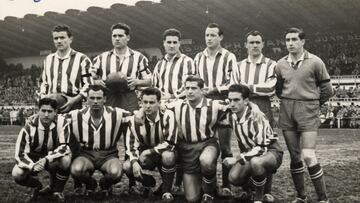 09-01-25. EQUIPO DEL SPORTING QUE GANÓ EN EL CARLOS TARTIERE POR 1-2 EL 20 DE MARZO DE 1955. EL ONCE LO FORMARON: SIÓN, LADREDA, ALTISEN, GERMÁN, MOLINUCU, CABAL, RIONDA, MEDINA, PRENDES, ORTIZ Y GLARÍA.