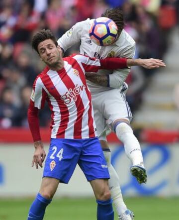 Sergio Ramos y Duje Cop.