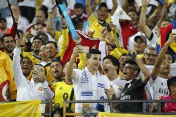 Ambientazo previo al Real Madrid-Milán