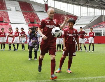 Andrés Iniesta unveiled by Vissel Kobe - in pictures