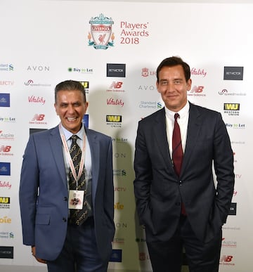 El actor es amigo de Steven Gerrard, y no es raro, pues siente el mismo amor que ¨¦l por los colores de los 'Reds'.